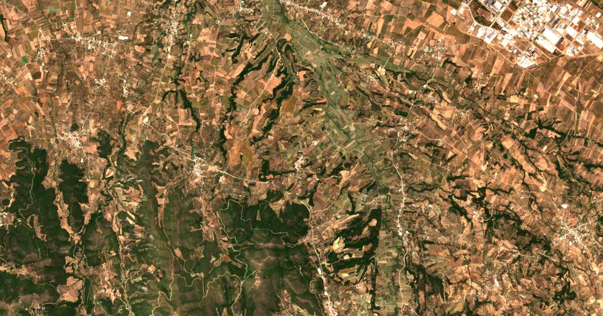 Satellitenkarte von Fóstaina