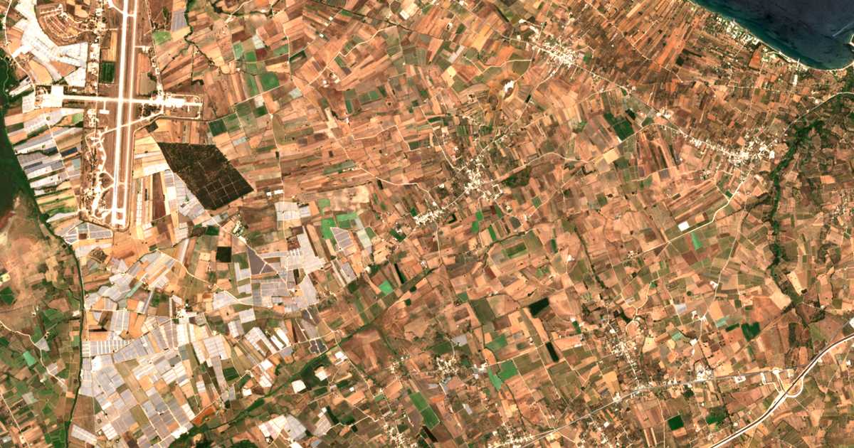 Satellitenkarte von Káto Limnochórion