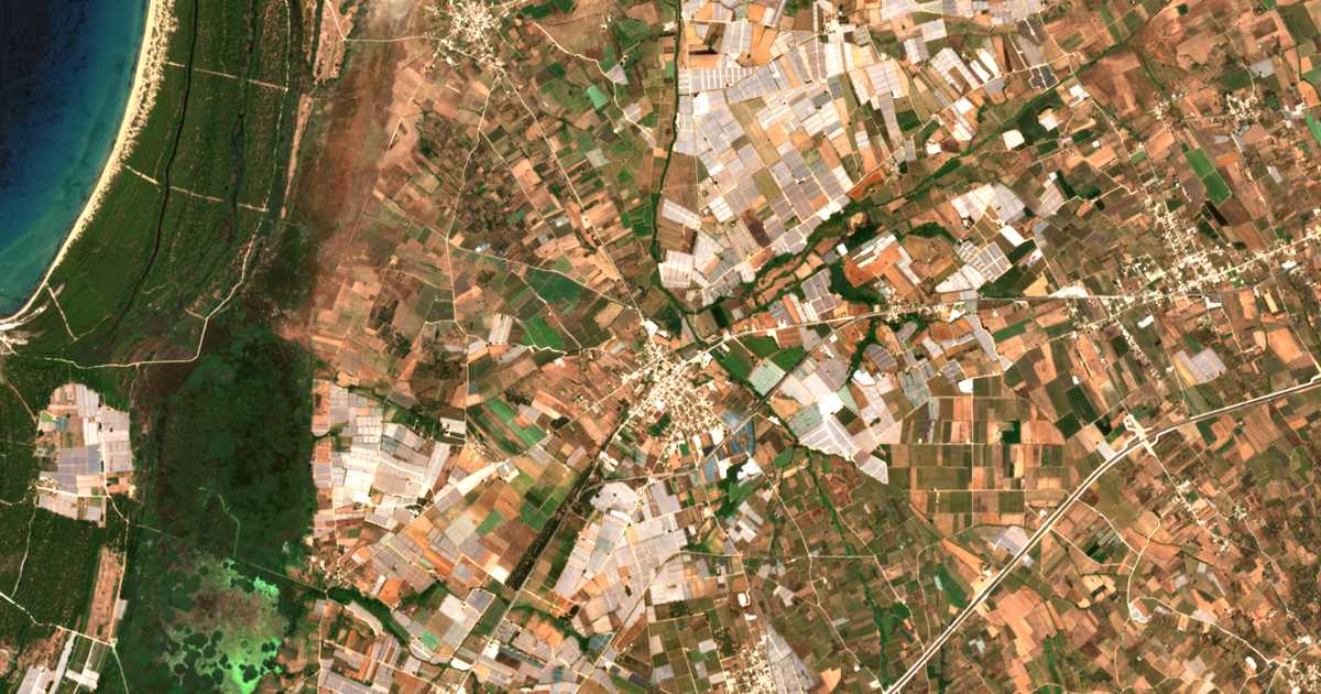 Satellitenkarte von Lápas