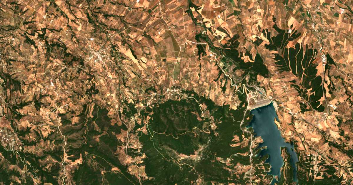 Satellitenkarte von Mitópolis