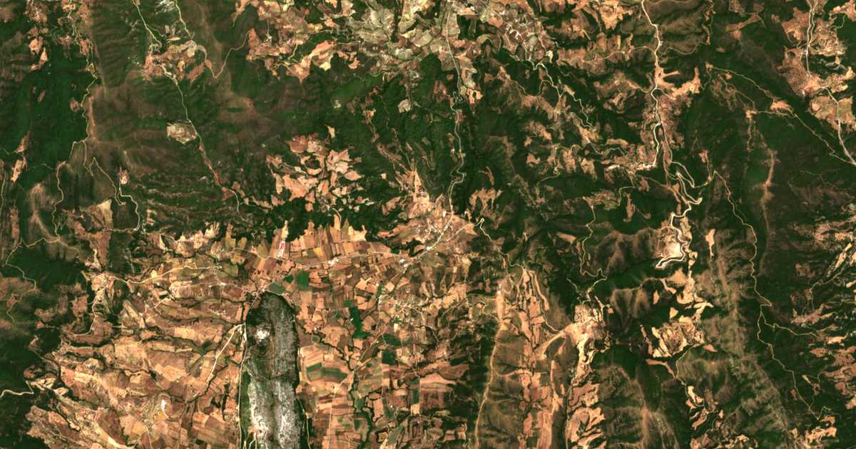 Satellitenkarte von Pigádia