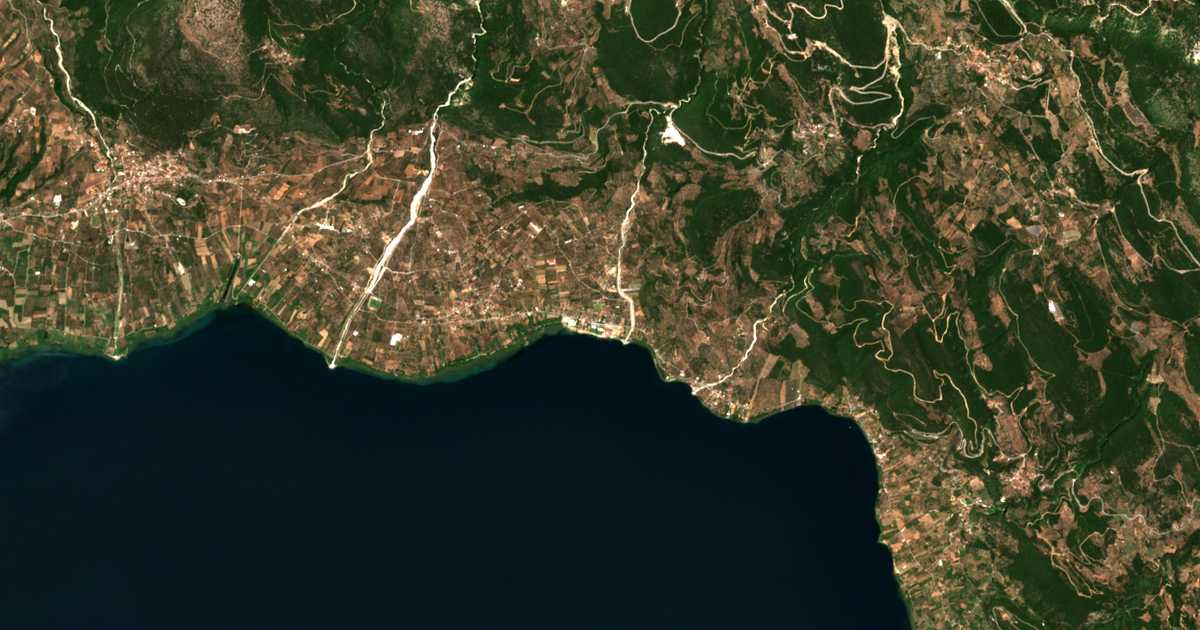 Satellitenkarte von Dogrí