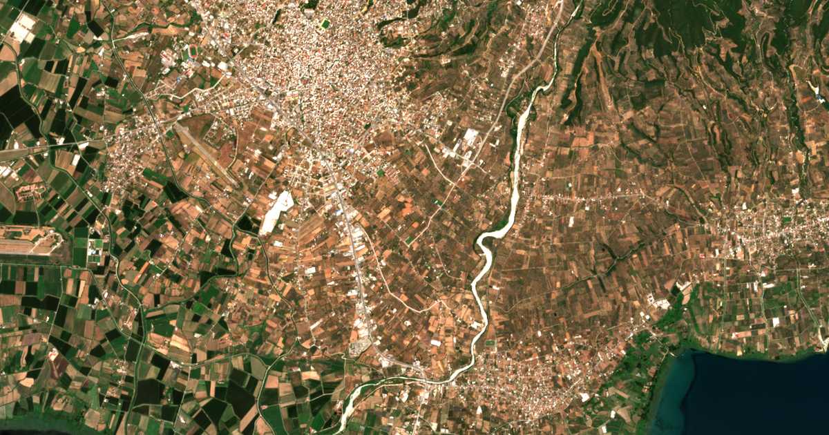 Satellitenkarte von Elefthería