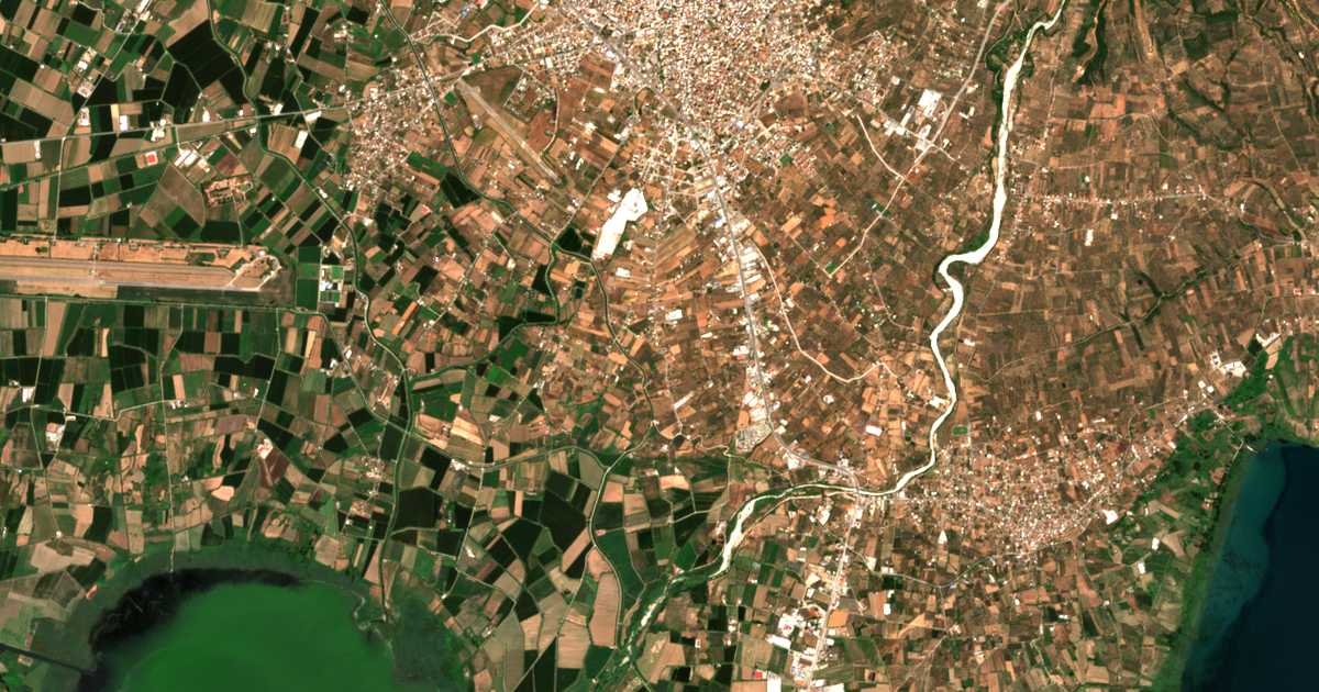 Satellitenkarte von Giannoúzi