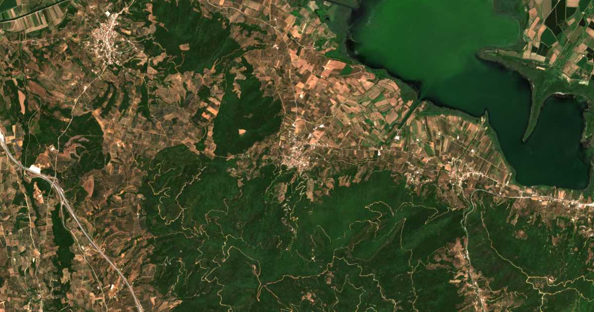 Satellitenkarte von Lysimácheia