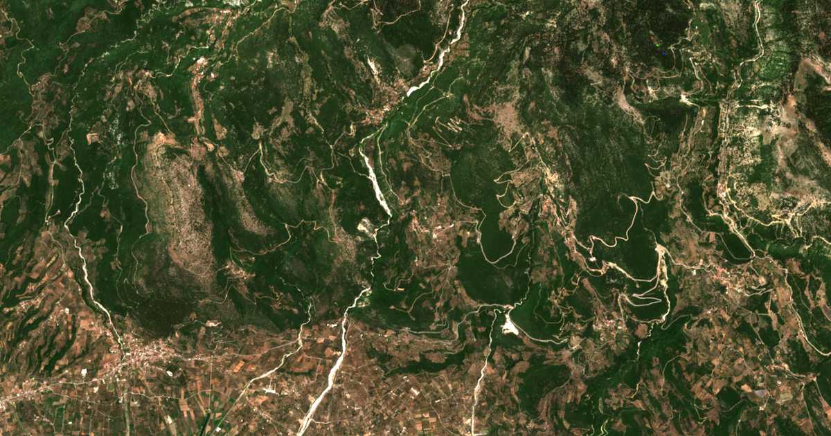 Satellitenkarte von Palaiokaryá