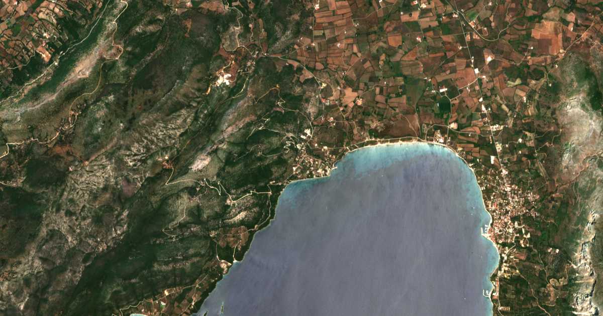 Satellitenkarte von Pogoniá
