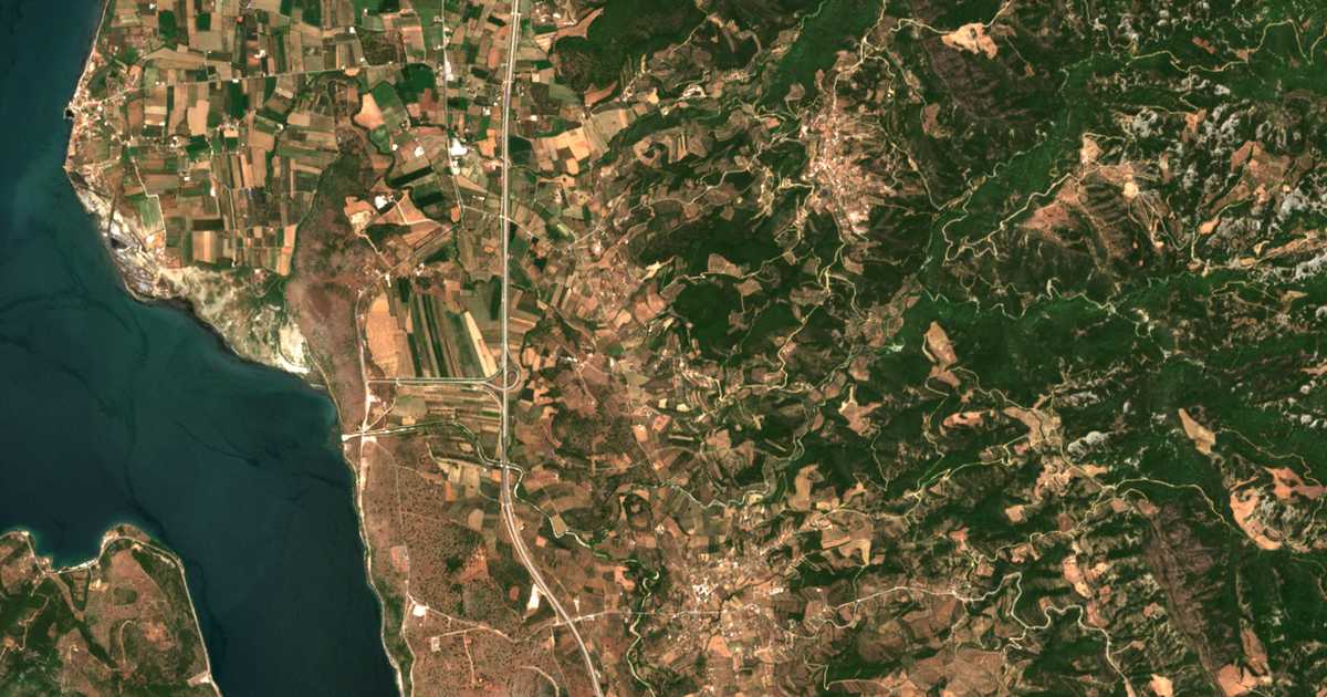 Satellitenkarte von Keramídi