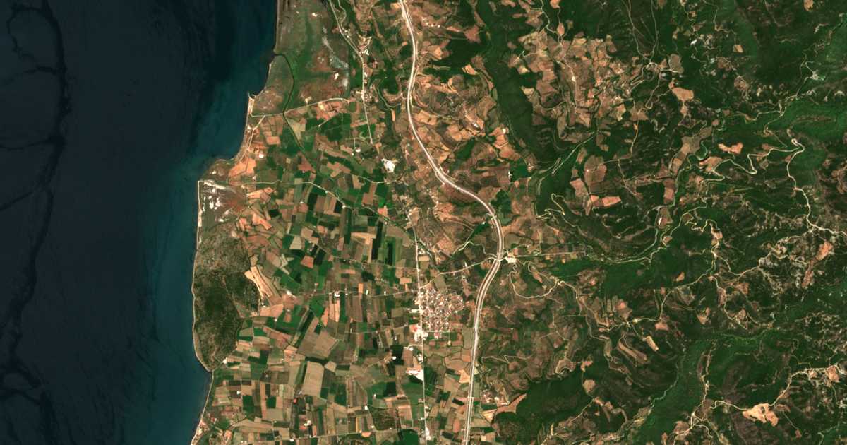 Satellitenkarte von Petrálona