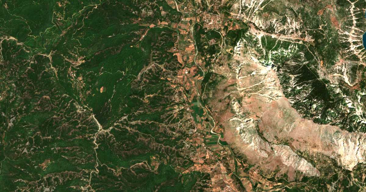 Satellitenkarte von Potamiá