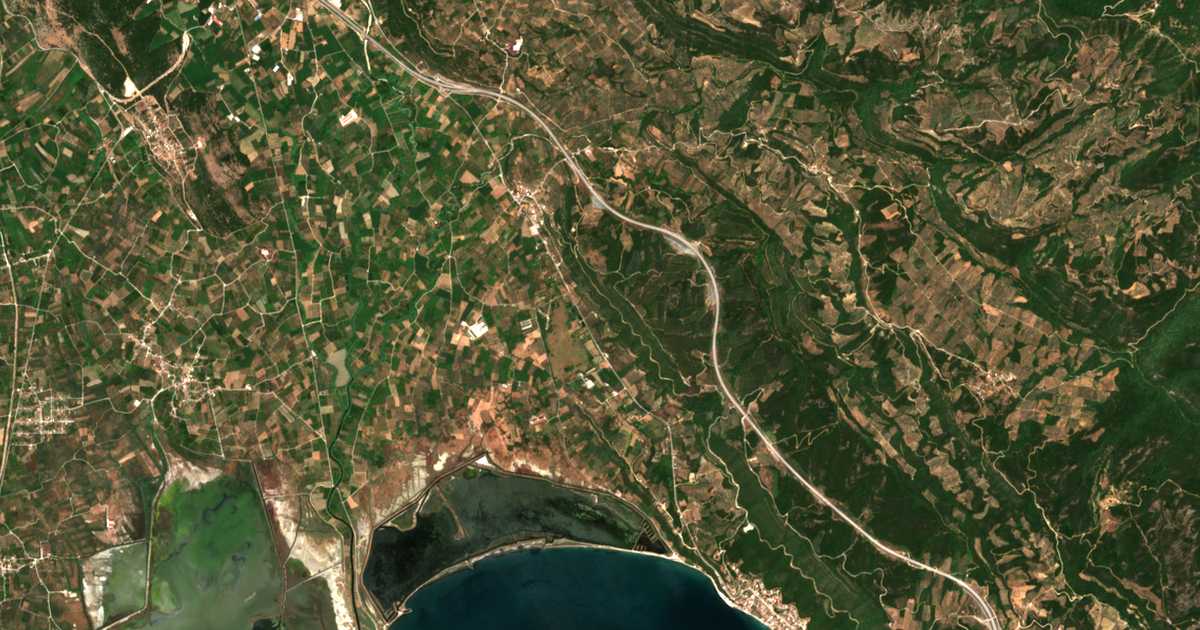 Satellitenkarte von Sykoúla