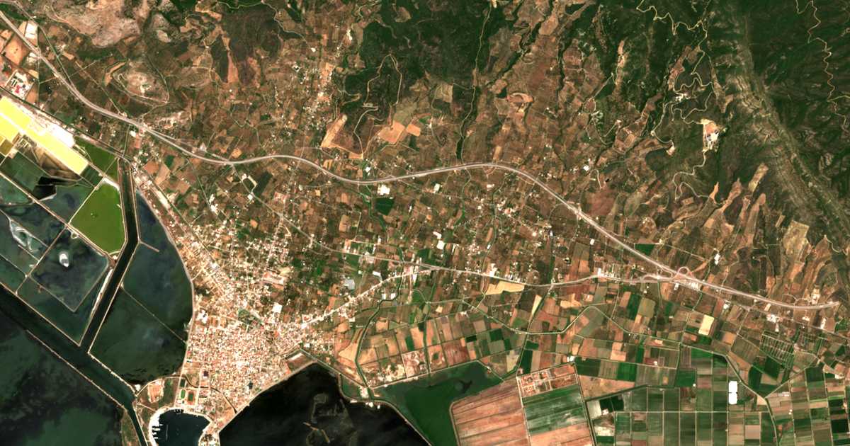 Satellitenkarte von Arvanitaíika