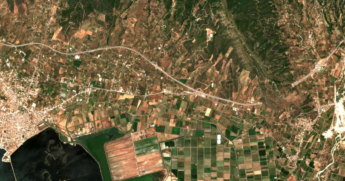 Satellitenkarte von Drosiá
