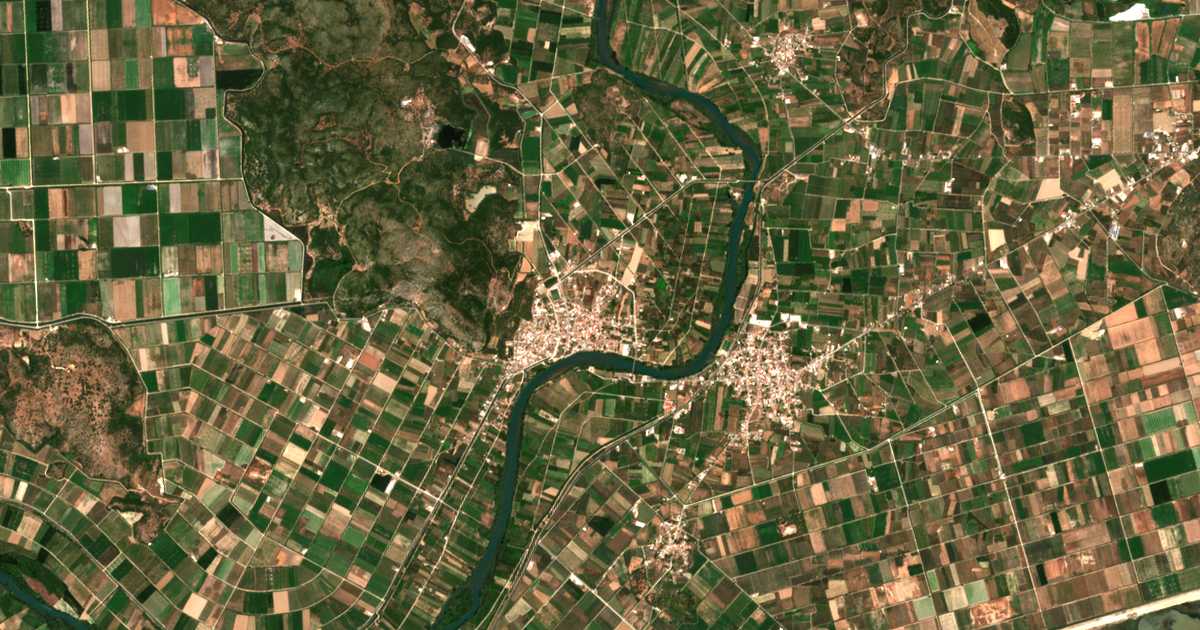 Satellitenkarte von Katochí