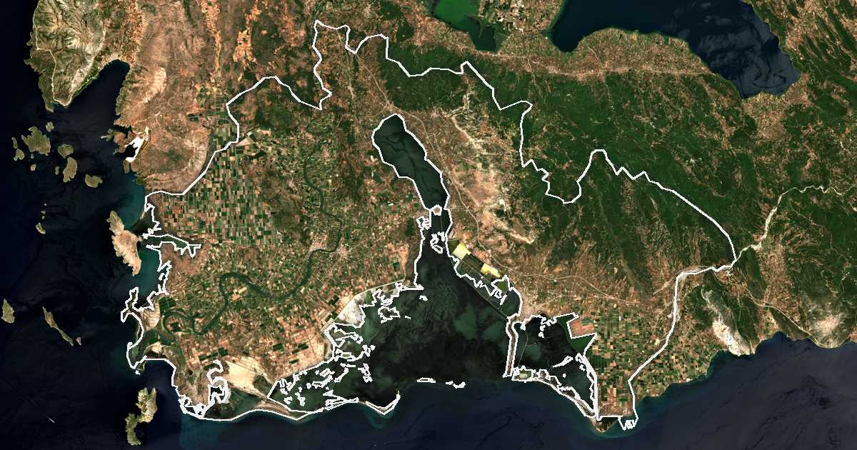 Satellitenbild mit eingezeichneter Grenze: Dímos Ierás Pólis Mesolongíou