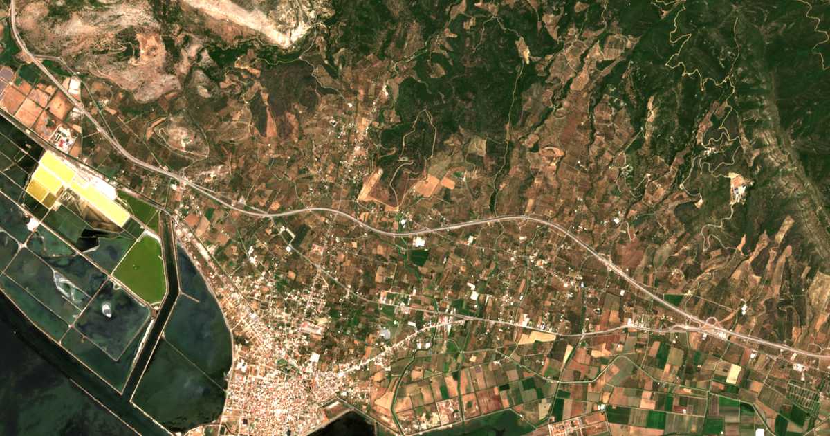 Satellitenkarte von Trelágkatha