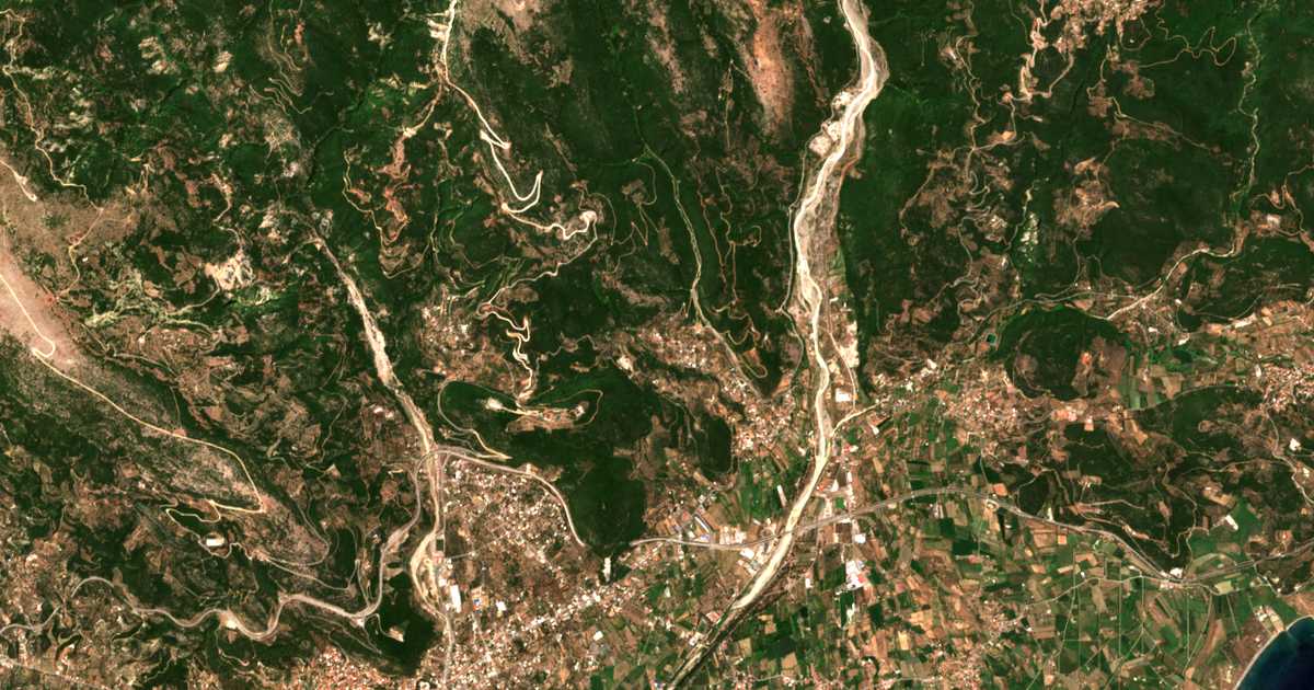 Satellitenkarte von Dáfni