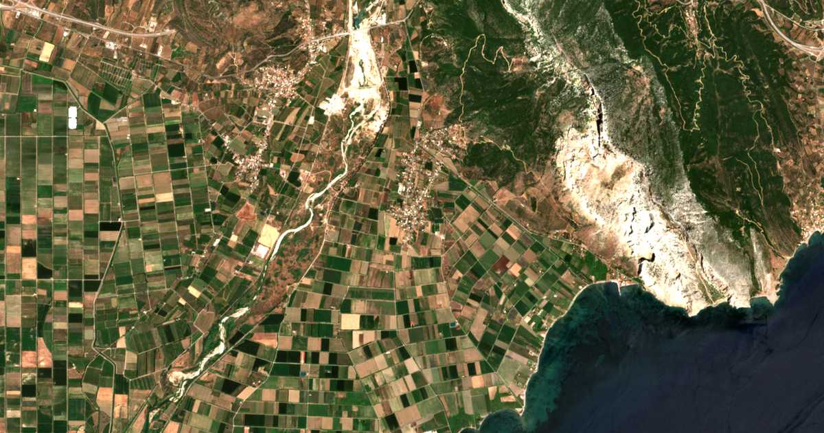 Satellitenkarte von Galatás