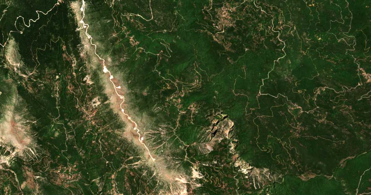Satellitenkarte von Katafýgion