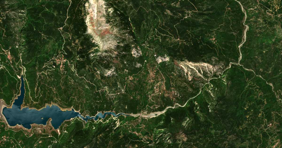 Satellitenkarte von Klepá