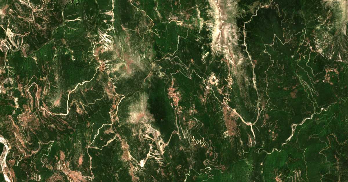 Satellitenkarte von Platanos