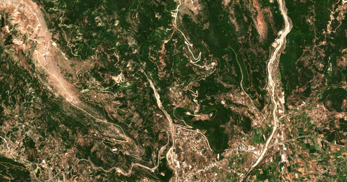 Satellitenkarte von Skála