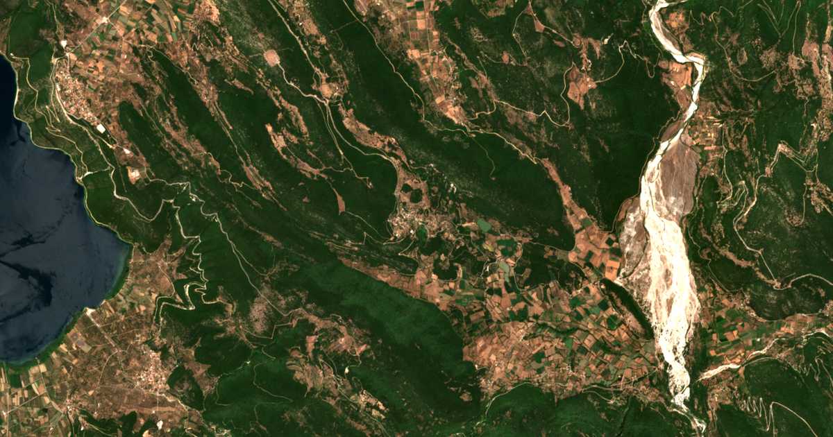 Satellitenkarte von Avaríkos