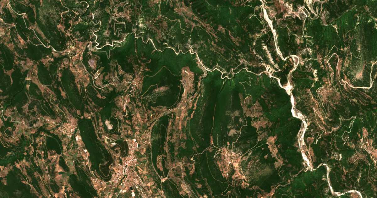 Satellitenkarte von Mándra
