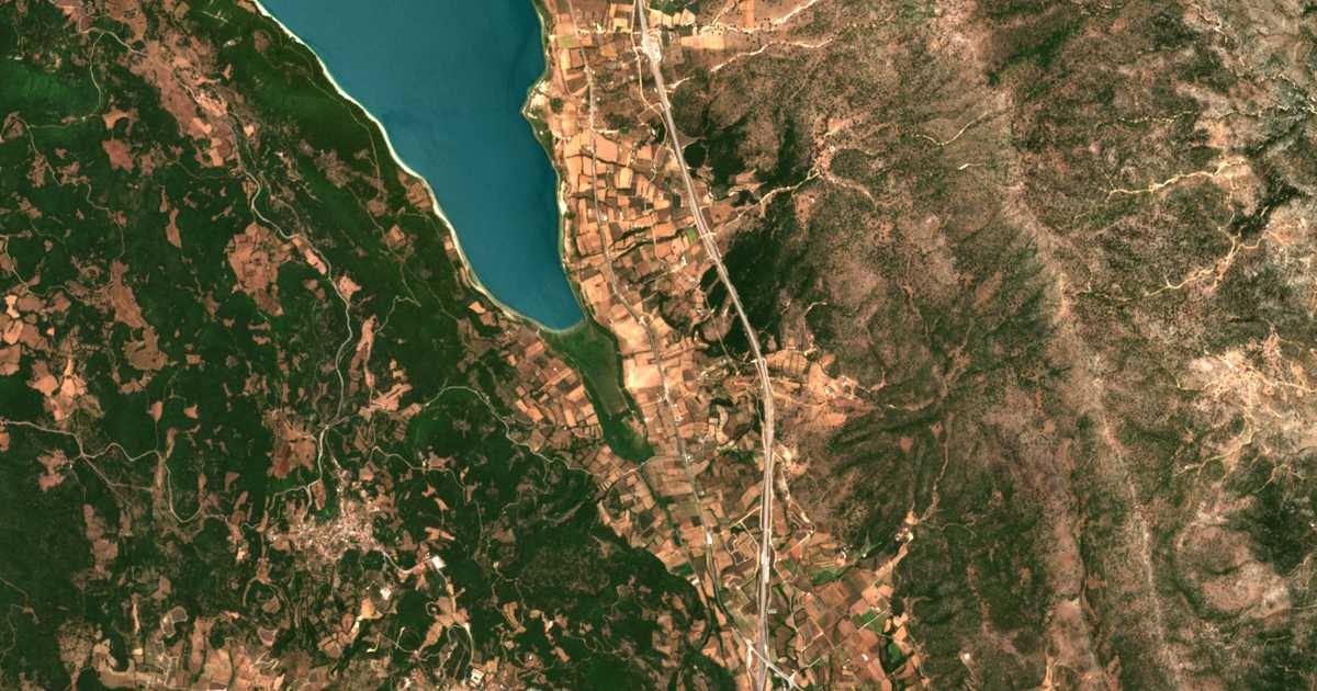 Satellitenkarte von Ágios Stéfanos