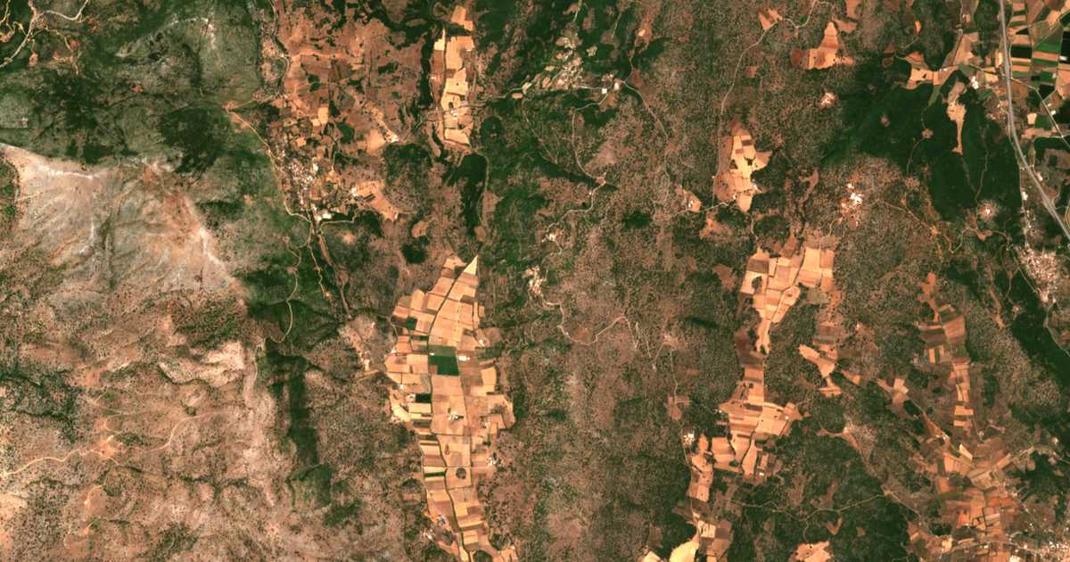 Satellitenkarte von Agrámpela