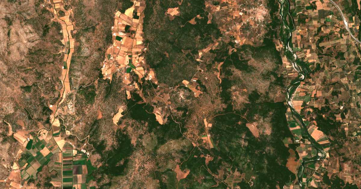 Satellitenkarte von Strongylovoúnion