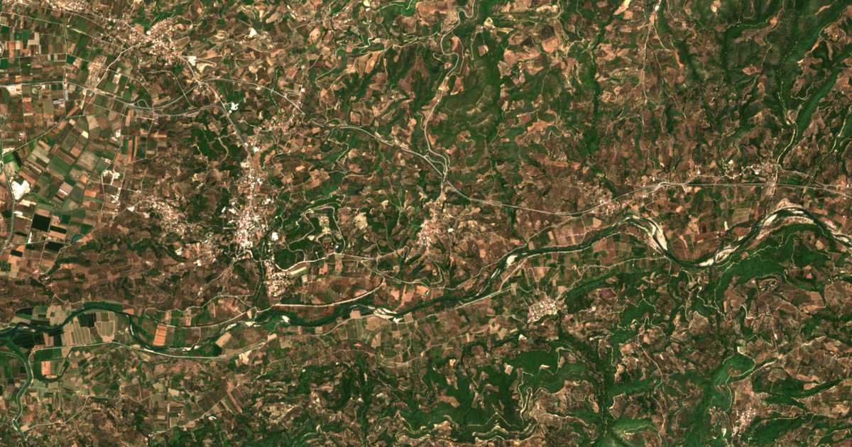 Satellitenkarte von Archea Pisa