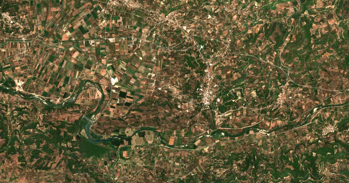 Satellitenkarte von Flókas
