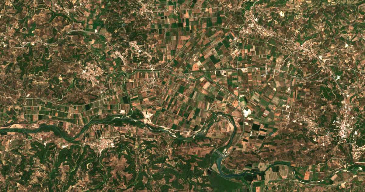 Satellitenkarte von Káto Stréfi