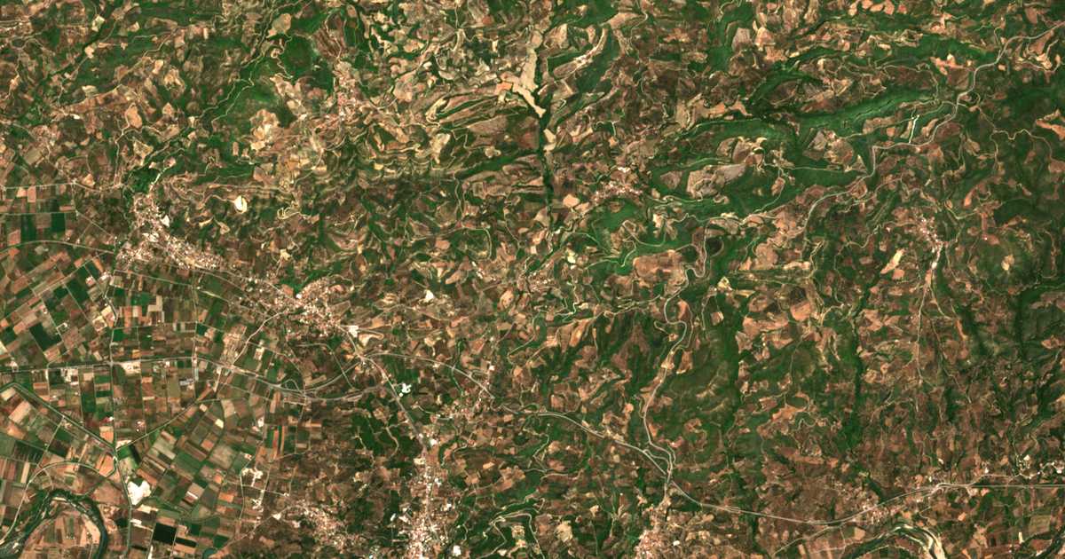 Satellitenkarte von Mágeiras
