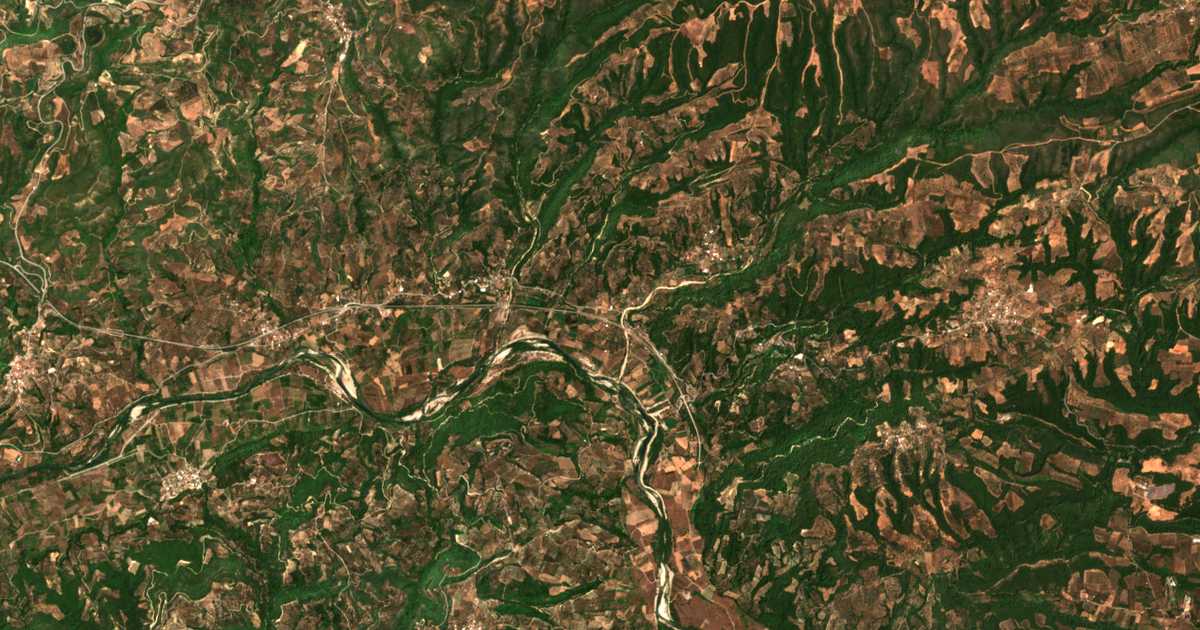 Satellitenkarte von Néa Kámena