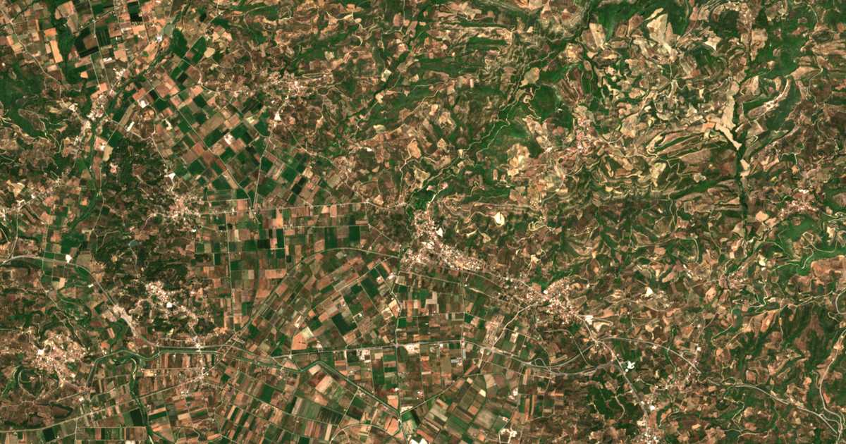 Satellitenkarte von Pelópion