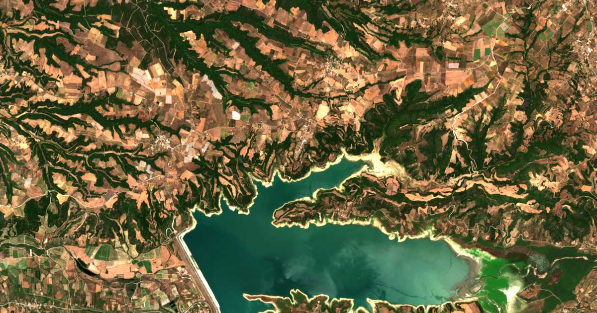 Satellitenkarte von Aetorráchi