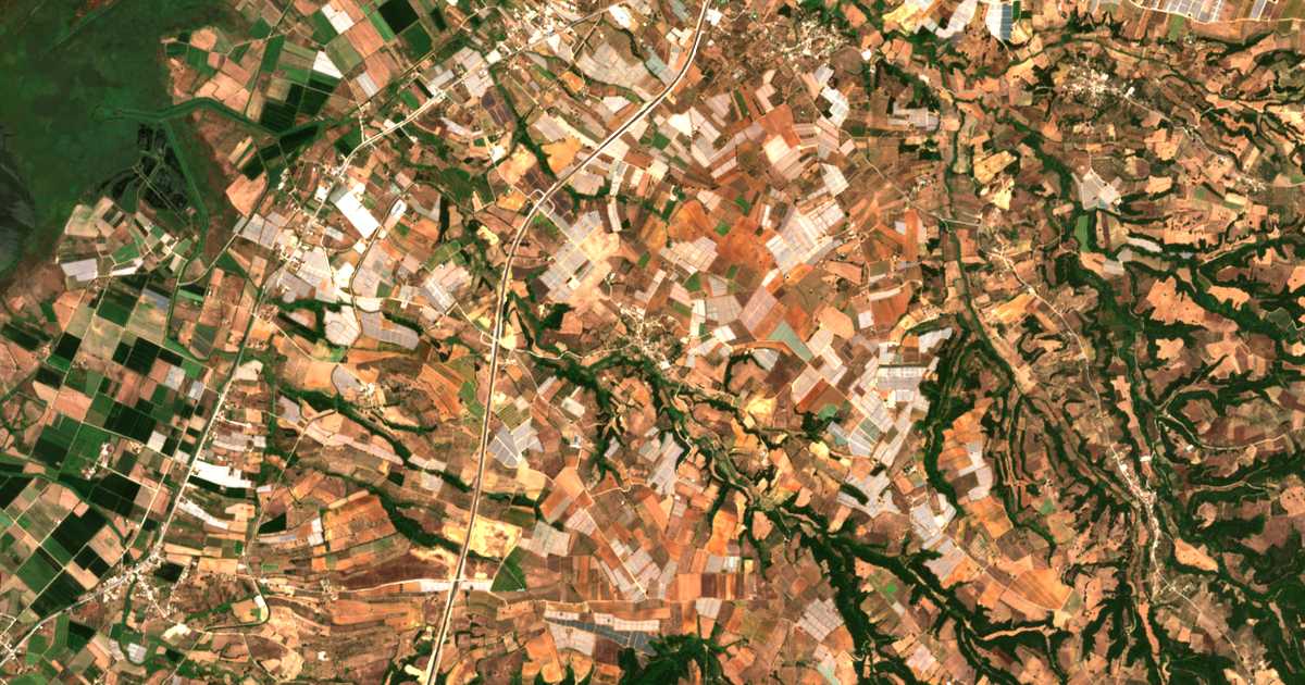 Satellitenkarte von Kapeléton