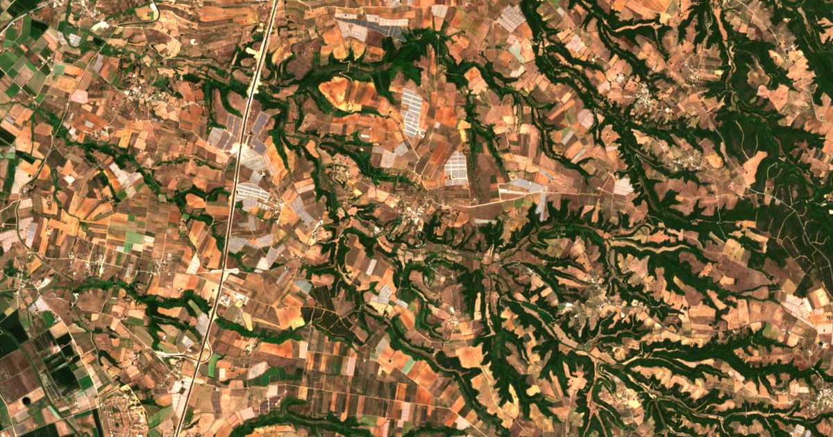 Satellitenkarte von Mélissa