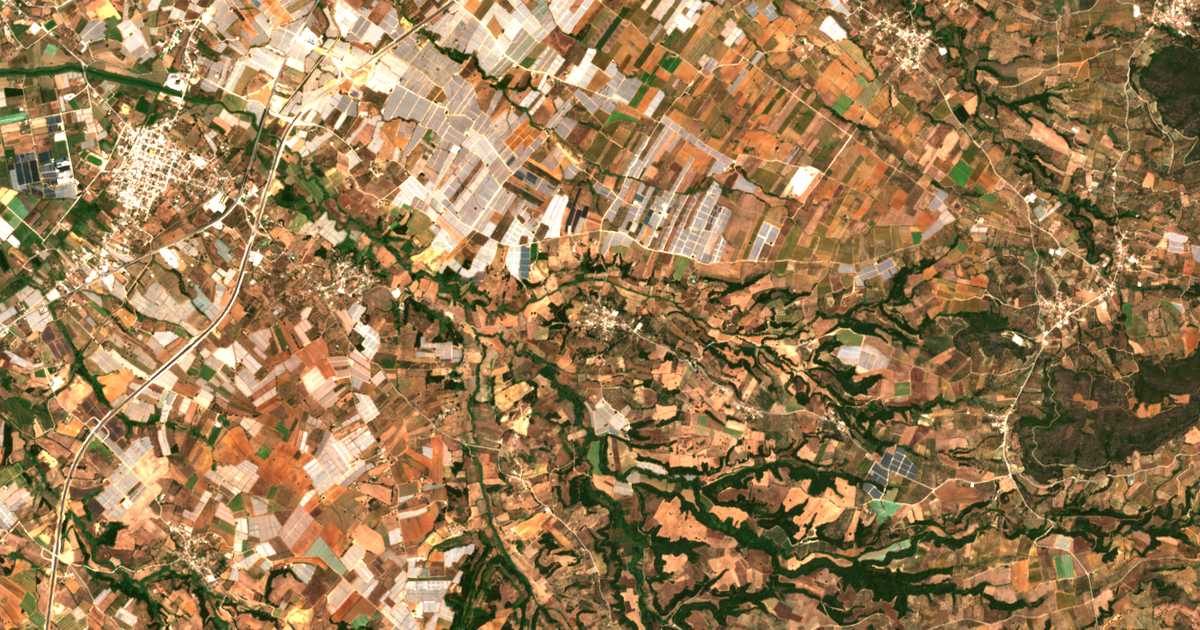 Satellitenkarte von Neápolis
