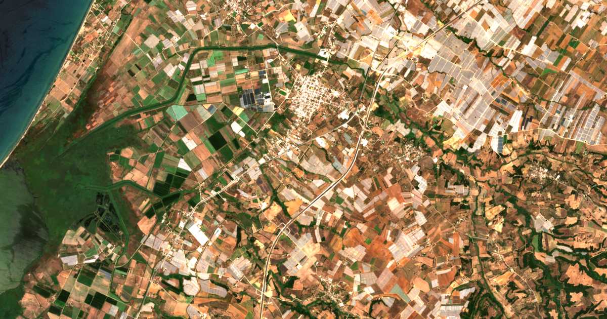 Satellitenkarte von Sympánion