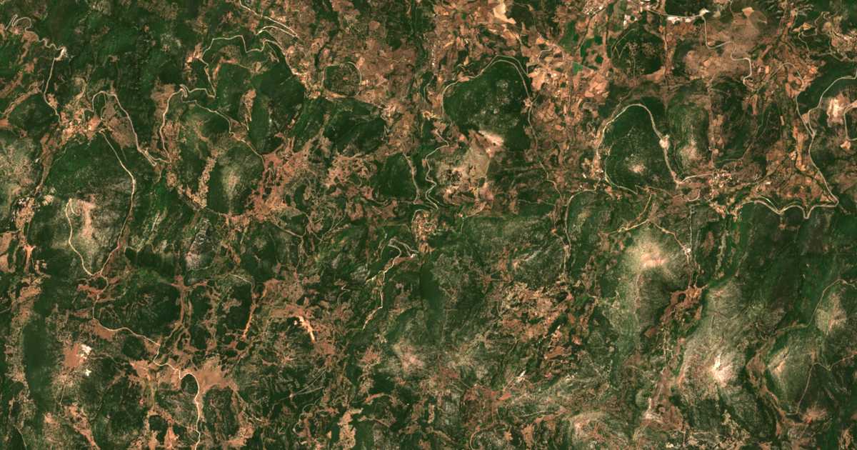 Satellitenkarte von Myrónia