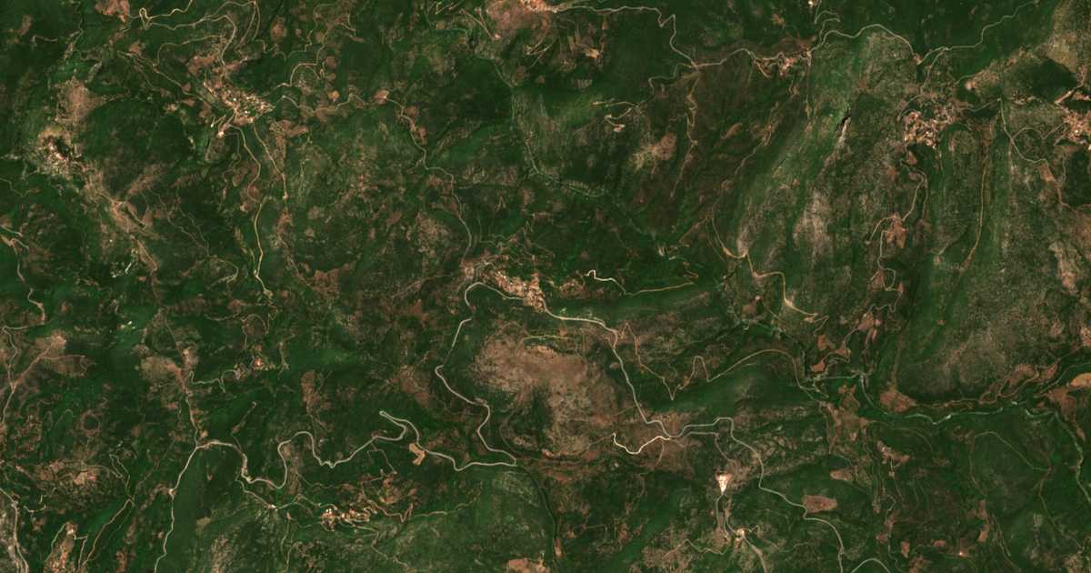 Satellitenkarte von Theisóa
