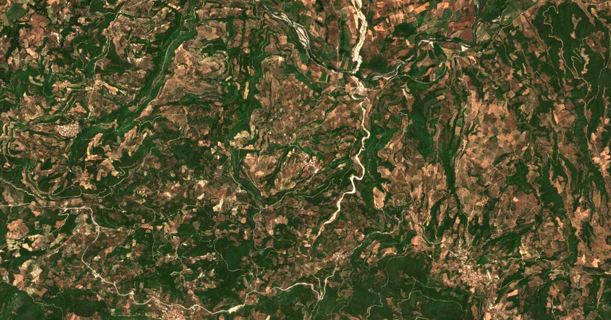 Satellitenkarte von Trypití