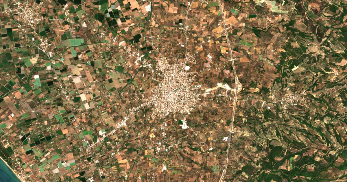 Satellitenkarte von Amaliada