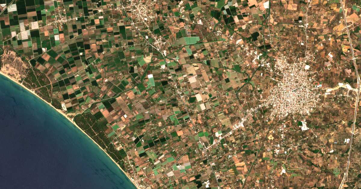 Satellitenkarte von Marathéa