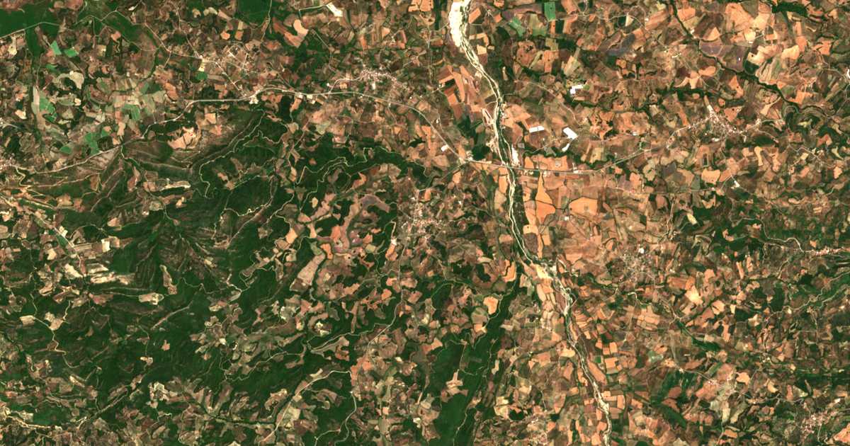 Satellitenkarte von Oinói