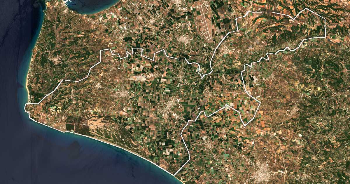 Satellitenbild mit eingezeichneter Grenze: Pinios