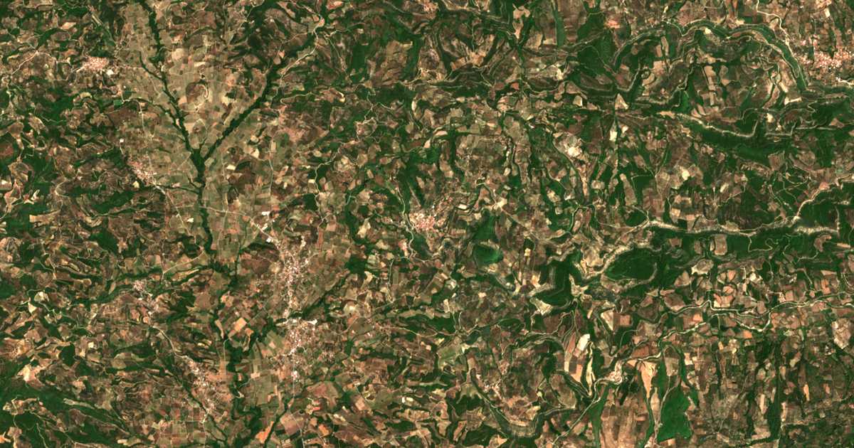 Satellitenkarte von Oléni